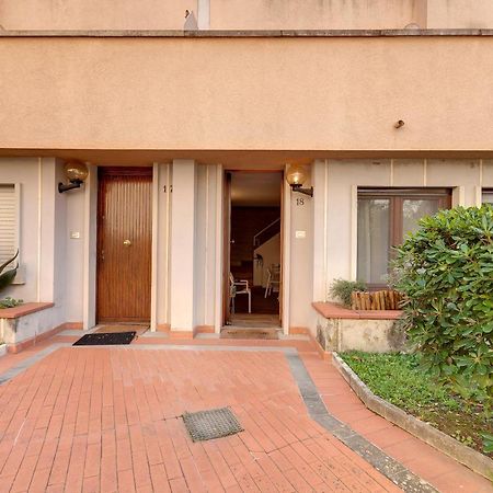 Rachel Apartment By Mamo Florenţa Exterior foto
